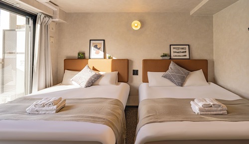 Quadruple Room, 2 Queen Beds, Non Smoking, Balcony