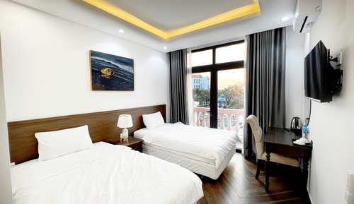 Deluxe Double or Twin Room, Lake View
