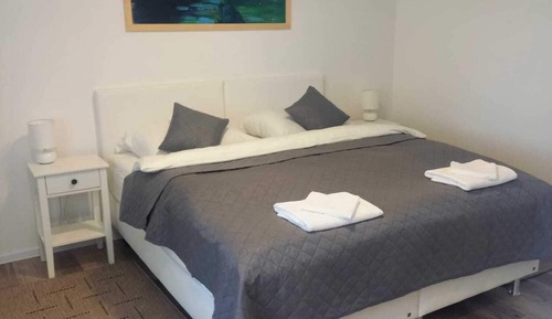 Elite Room, 1 Queen Bed, City View