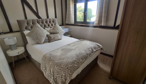 Duplex, 2 Bedrooms