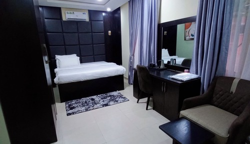 Executive Room
