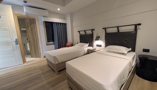 Superior Twin Room