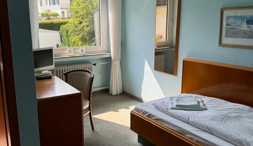 Standard Single Room