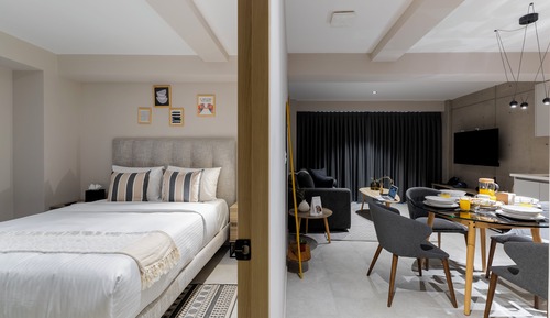 Comfort Apartment, City View