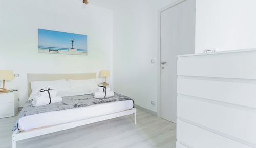 Apartment, Balcony