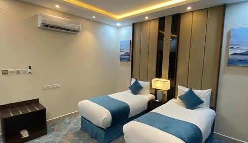 Executive Suite