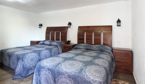 Standard Room, 2 Queen Beds