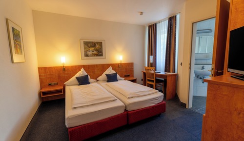 Classic Double Room
