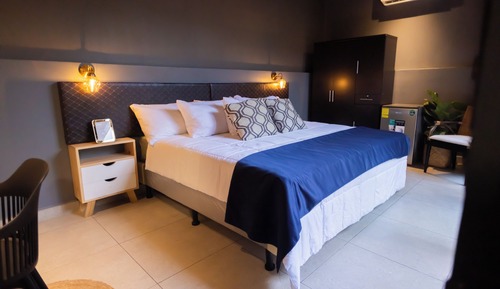 Superior Studio Suite, Garden View