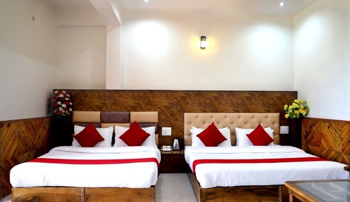 Deluxe Quadruple Room