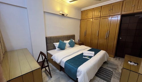 Double Room with Private External Bathroom