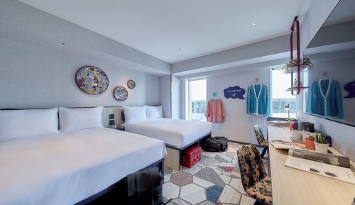 Quadruple Room (All Together)