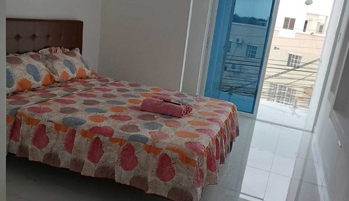 Classic Suite, 1 Queen Bed, Balcony