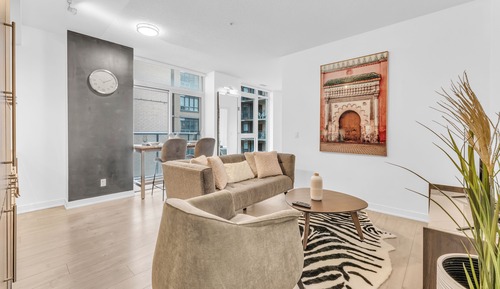 Executive Suite, City View
