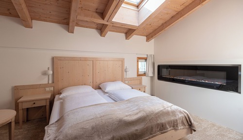 Apartment, 2 Bedrooms, Balcony