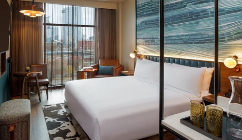 Room, 1 King Bed (High Floor)