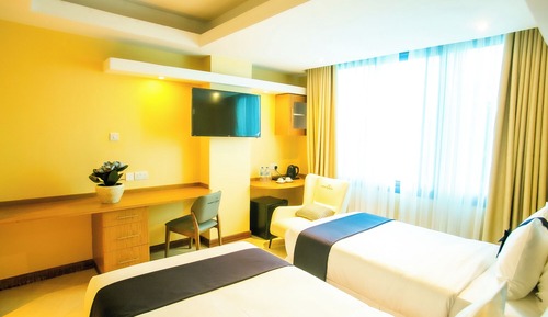 Deluxe Twin Room