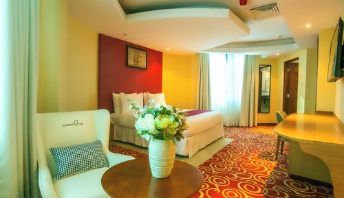 Executive Room