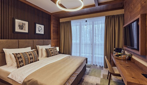 Deluxe Double or Twin Room, Balcony, Mountain View