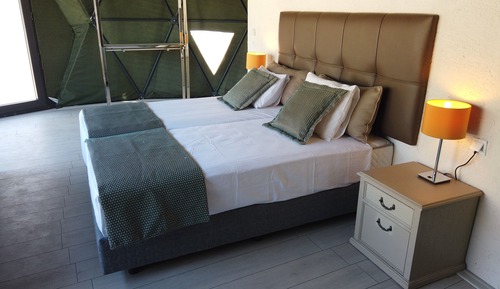 Deluxe Room, Balcony, Partial Sea View