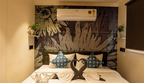 Premium Room, 1 Queen Bed