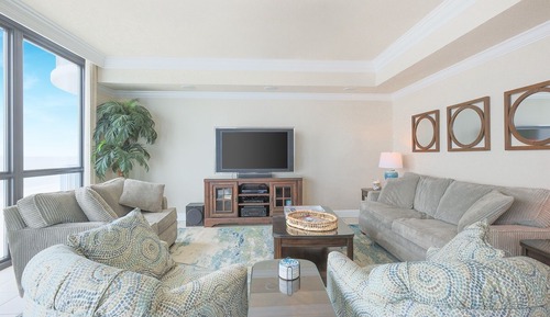 Condo, 2 Bedrooms