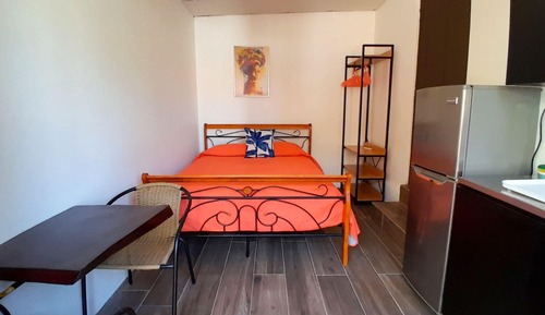 Economy Studio, Pool Access