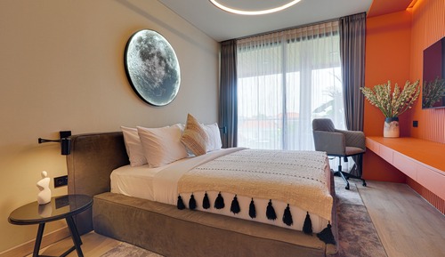 One-bedroom Apartment 403 with Tub