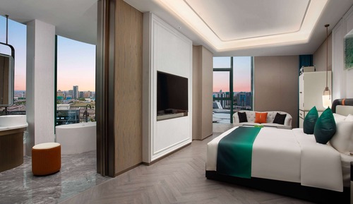Business Room, 1 King Bed with Sofa bed, Non Smoking