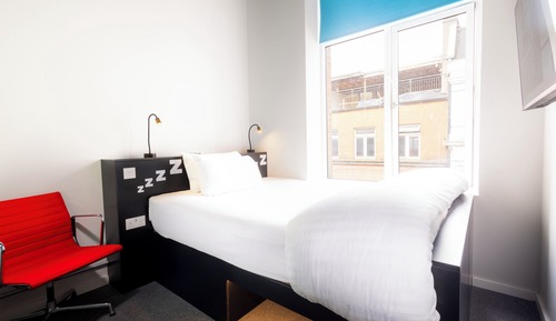 Standard Room, Non Smoking, Private Bathroom