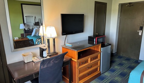 Deluxe Single Room, 1 Queen Bed