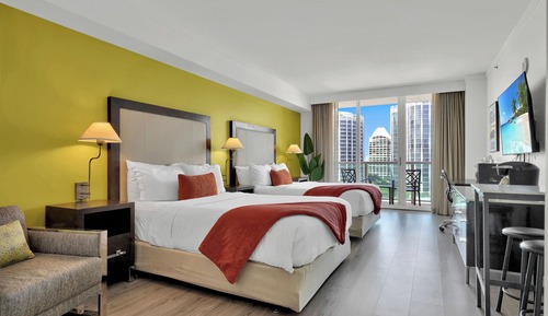 Comfort Condo, Multiple Beds, Private Bathroom