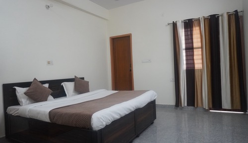 Business Apartment