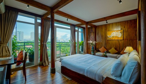 Heritage Executive Suite with Jacuzzi
