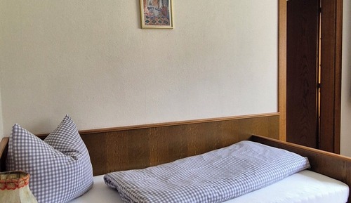 Basic Single Room, Mountain View