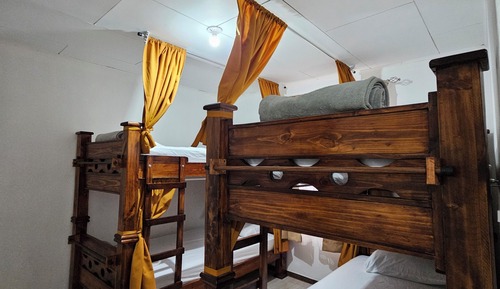 Economy Shared Dormitory, Patio