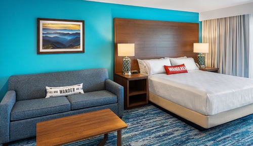 Junior Suite, 1 King Bed with Sofa bed