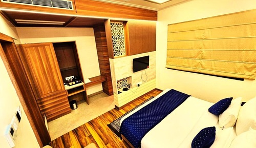 Luxury Room