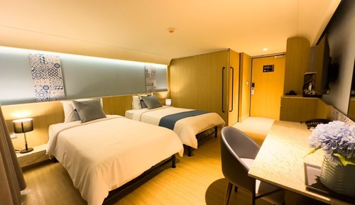 Superior Twin Room