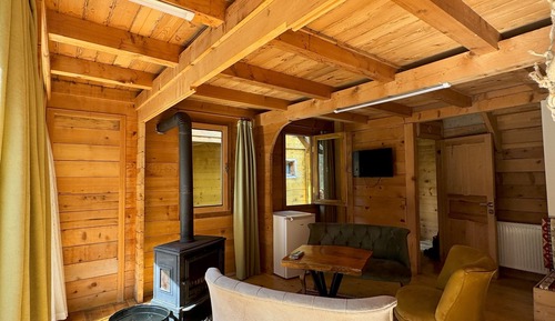 Honeymoon Chalet