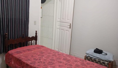 Single Room, 1 Twin Bed (2)