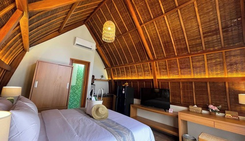 Deluxe Double Room, Balcony, Garden View