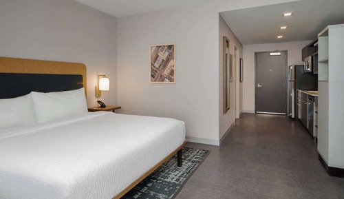 Suite, 1 King Bed (Efficiency)