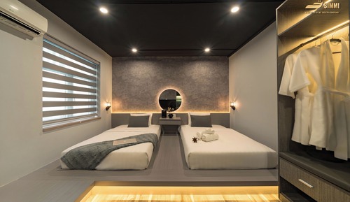 Deluxe Twin Room