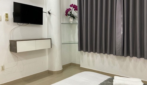 Deluxe Studio Suite