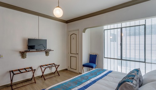 Deluxe Double Room, Private Bathroom (5)