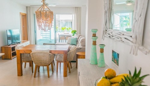 Deluxe Apartment, 2 Bedrooms, Partial Ocean View