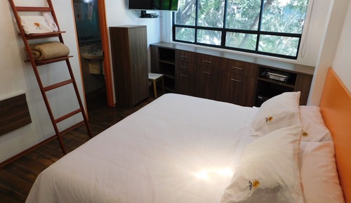 Deluxe Double Room, 1 King Bed, Non Smoking, City View