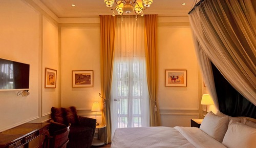 Exclusive Room