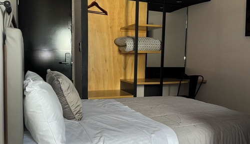 Executive Room